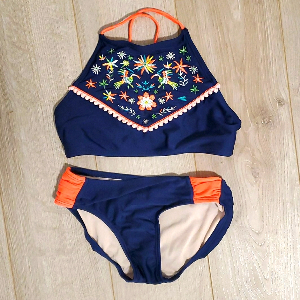 Girls 2 Piece M 7/8 Bath Suit